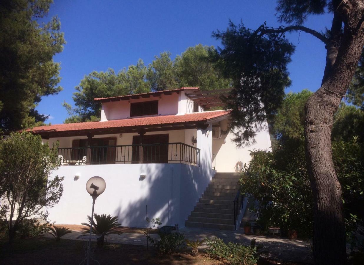 Seaside Villa In Alikes, Chalkida Дросія Екстер'єр фото